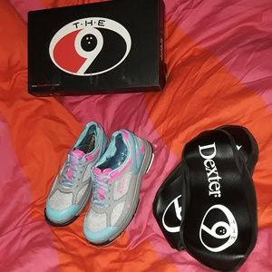 Womens bowling shoes